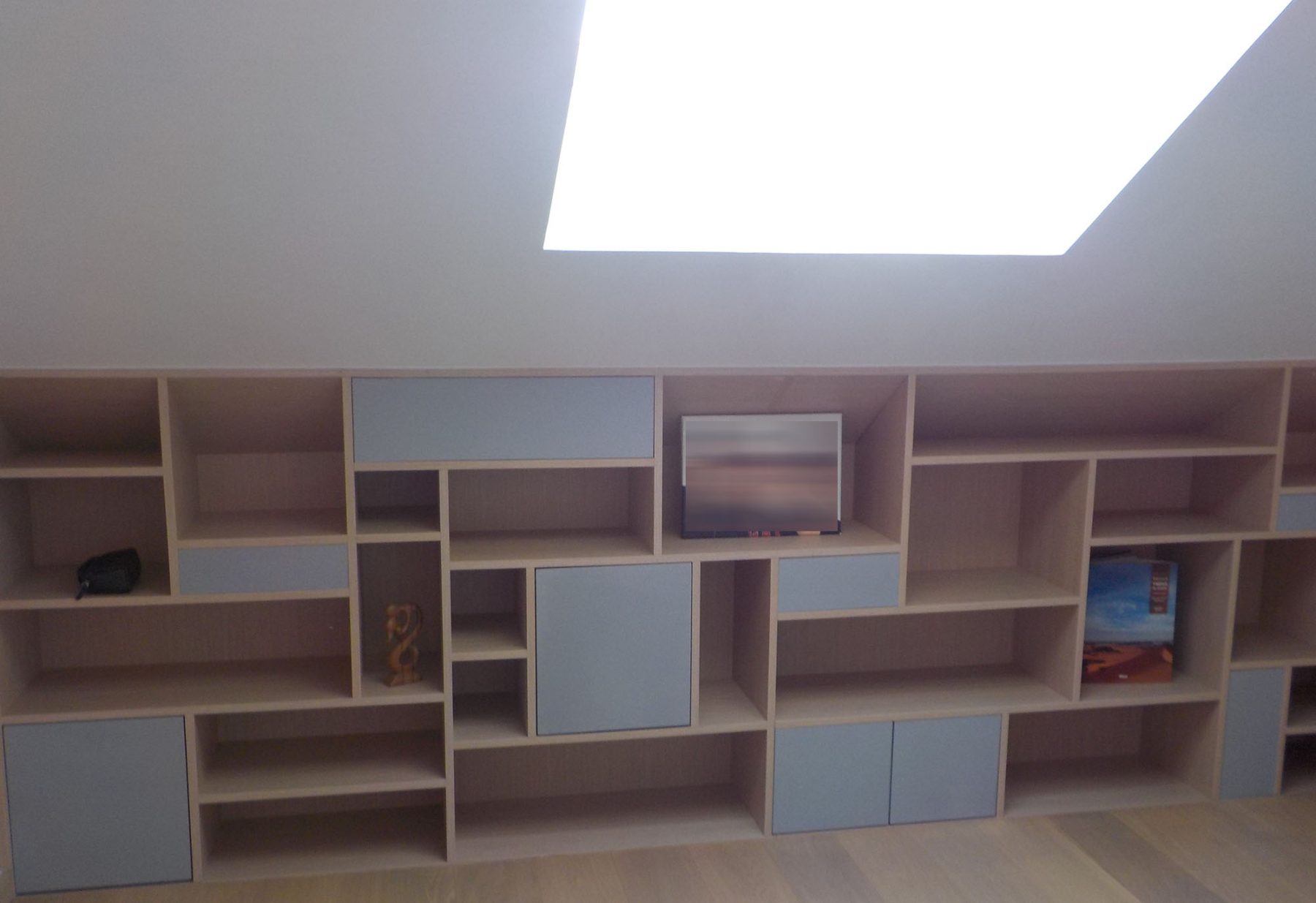 Bibliothèque – Bois et gris
