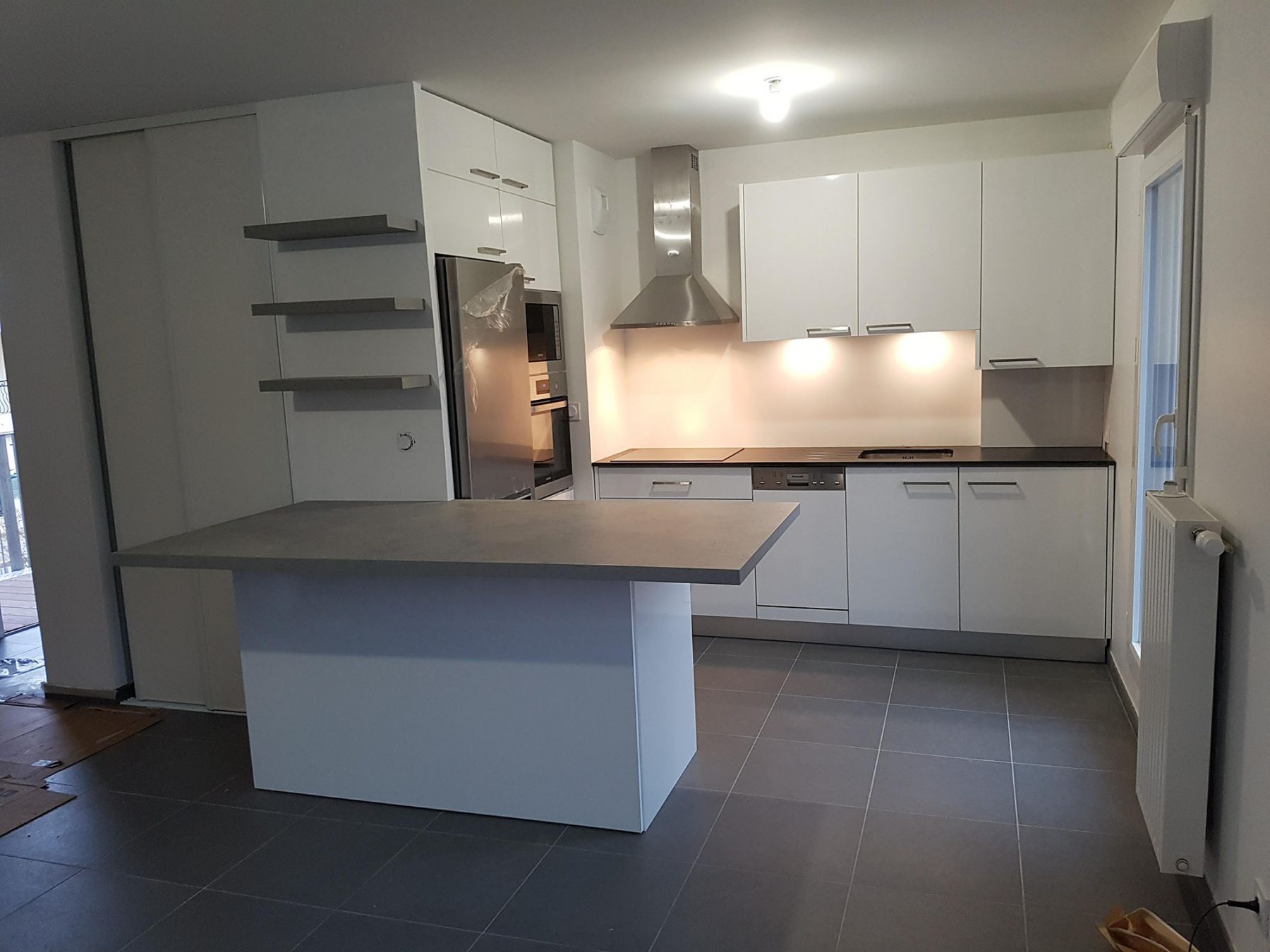Cuisine – Blanc, gris