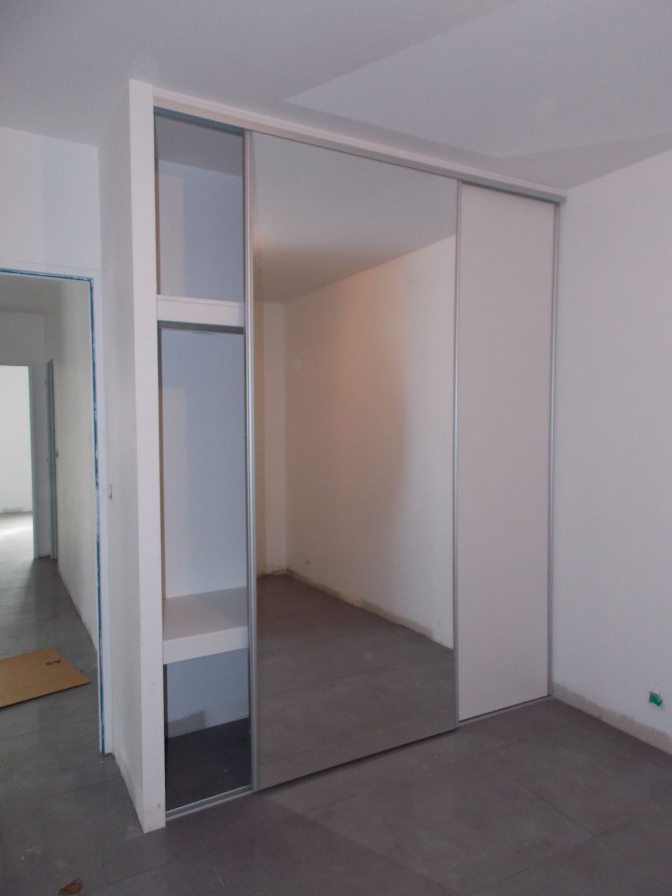 Placard miroir – Blanc