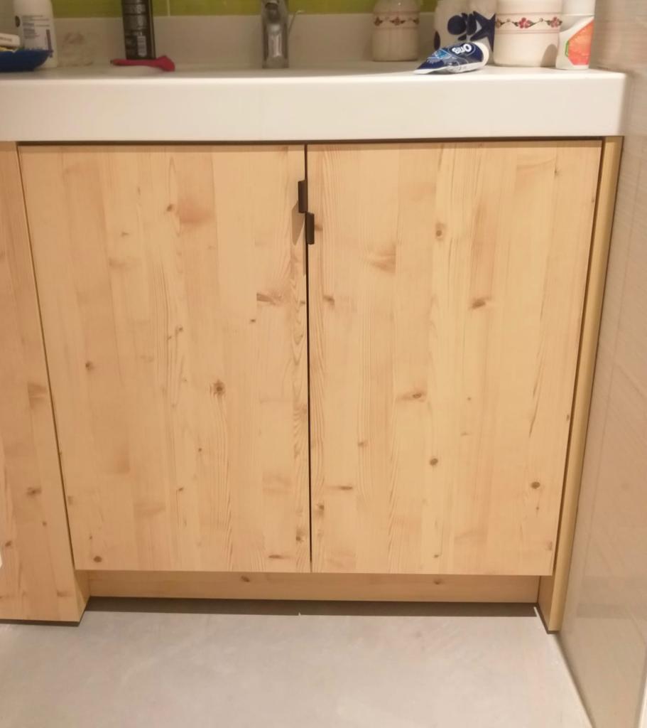 Meuble salle de bains – bois